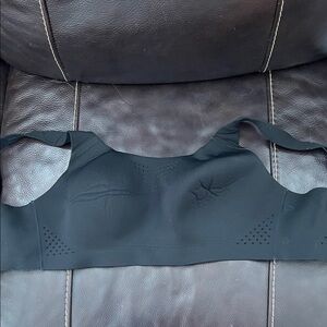 Victoria's Secret Black Seamless Bra